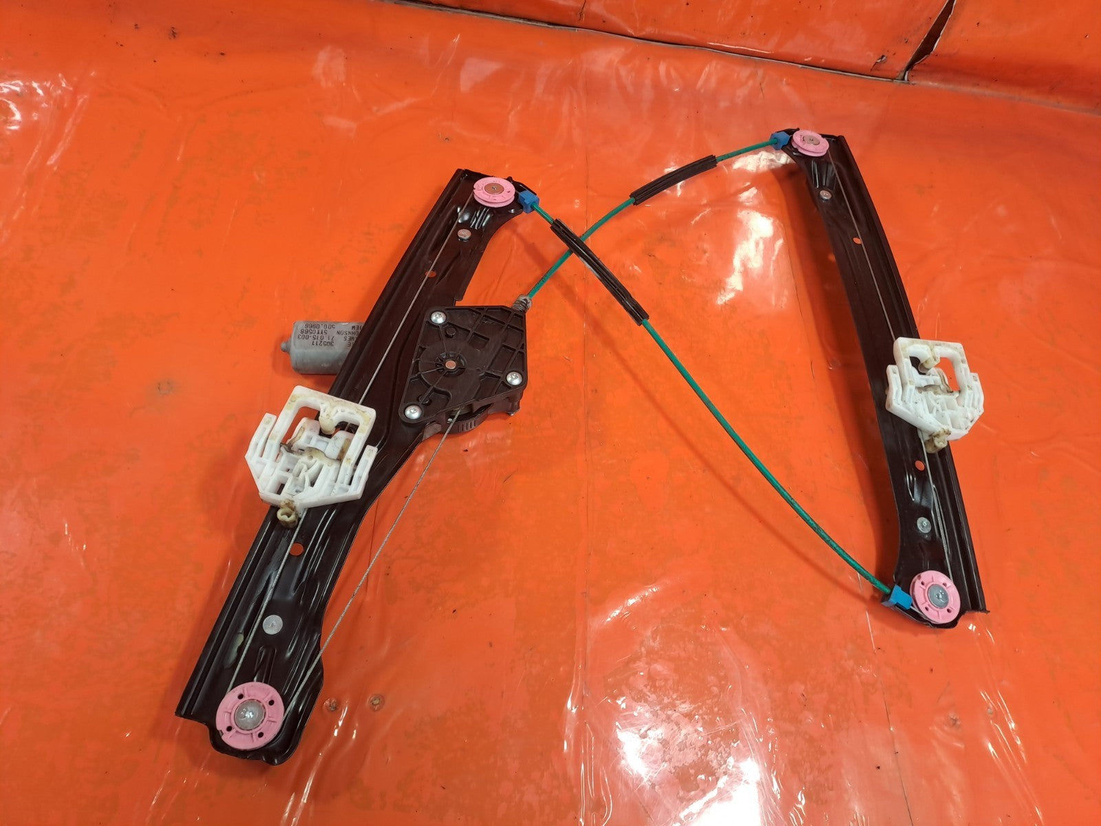 ✅BMW 118D F20 2.0 Diesel 2015 Front Left Window Regulator And Motor 7242561 A316 - Image 12