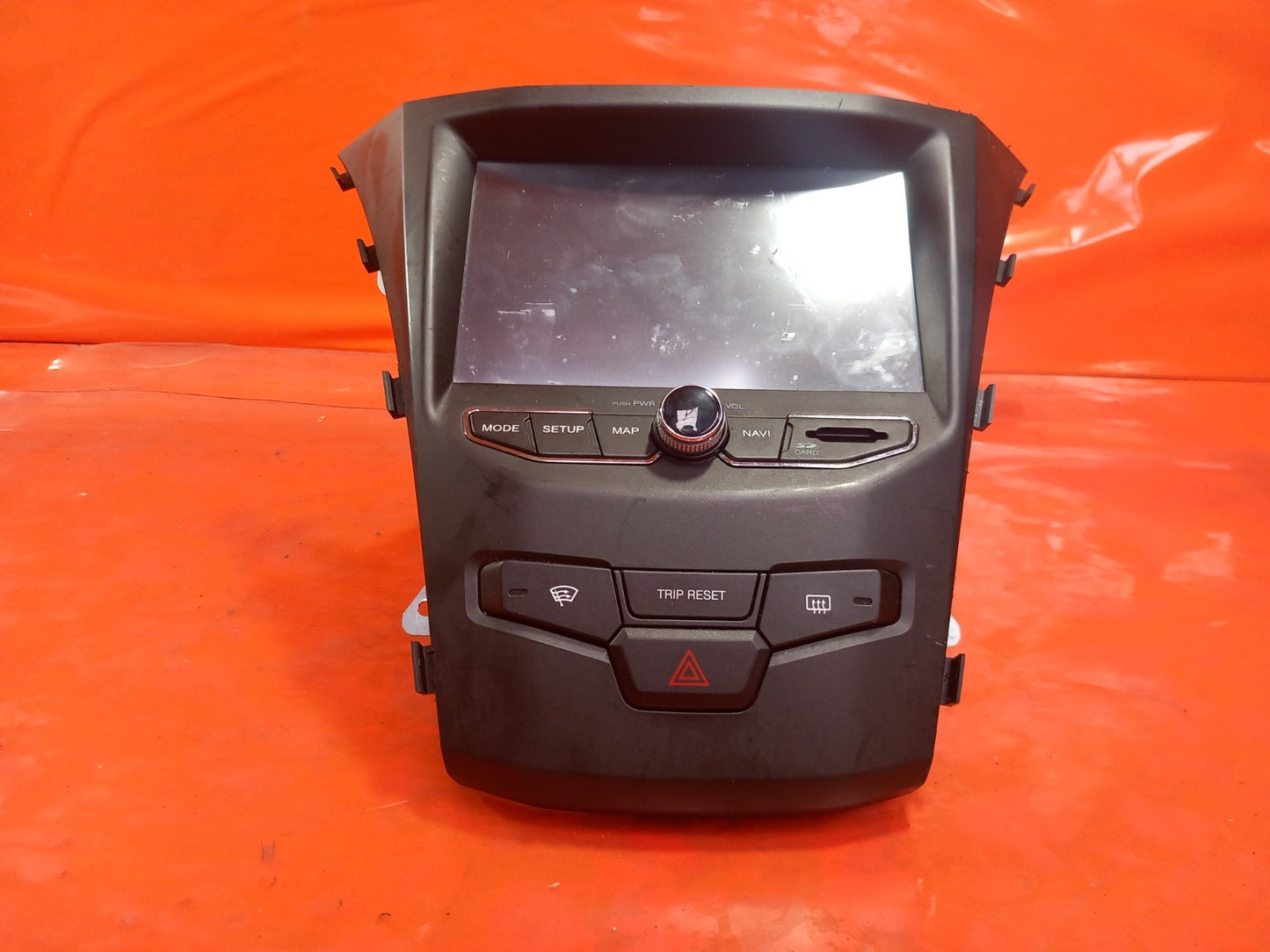 2018 Ssangyong Korando ELX 4X4 Radio GPS Navigation Head Unit 89210-34120 A329 - Image 2