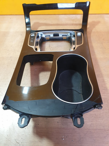 ✅Mercedes C Class W205 2014 Centre Console Panel & Cup Holder A2056805807 A147 - Image 4