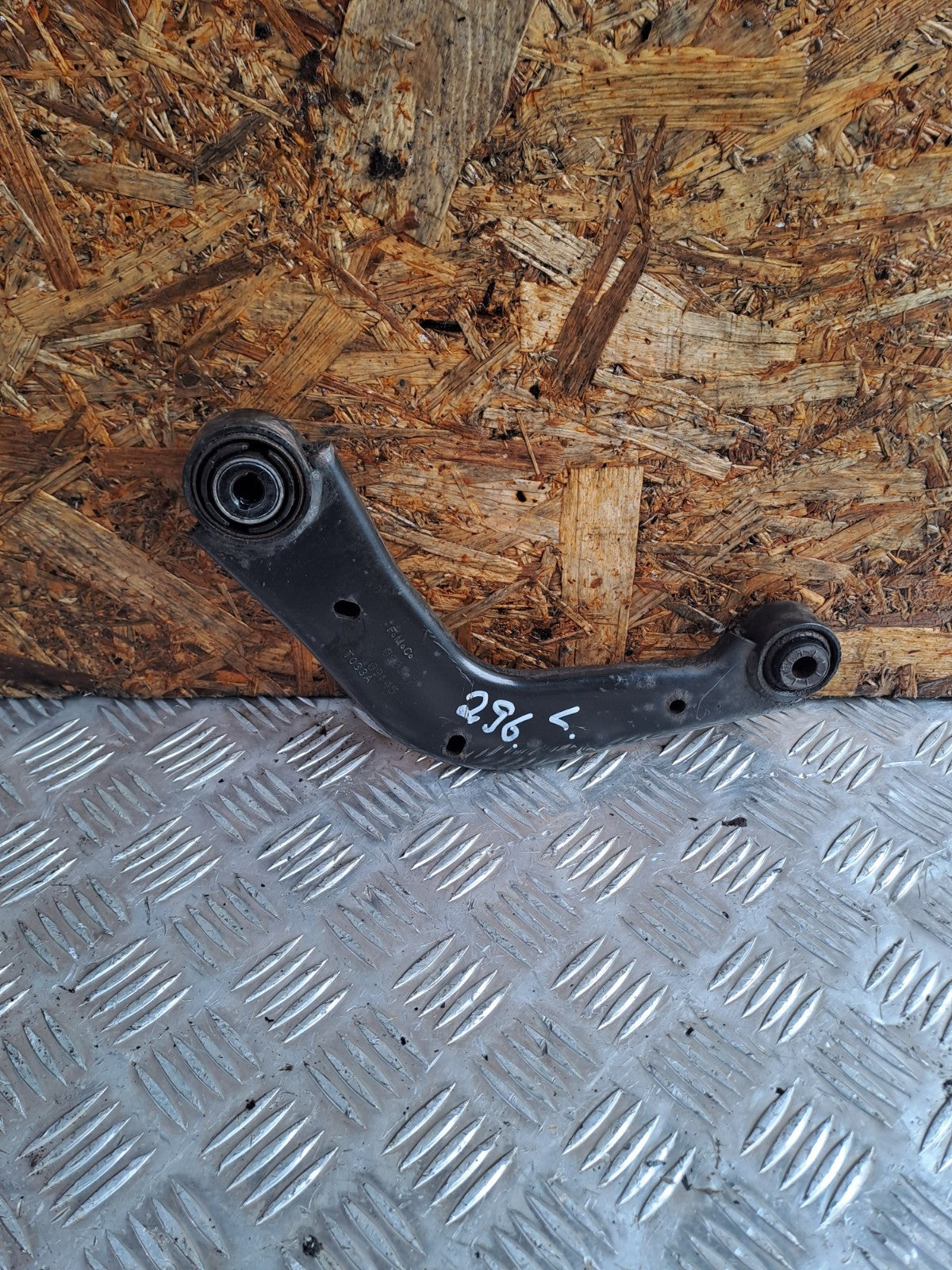 ✅2017 FORD GALAXY MK4 REAR LEFT LOWER CONTROL ARM LINK ROD E1GC-5501-AXA A296 - Image 2
