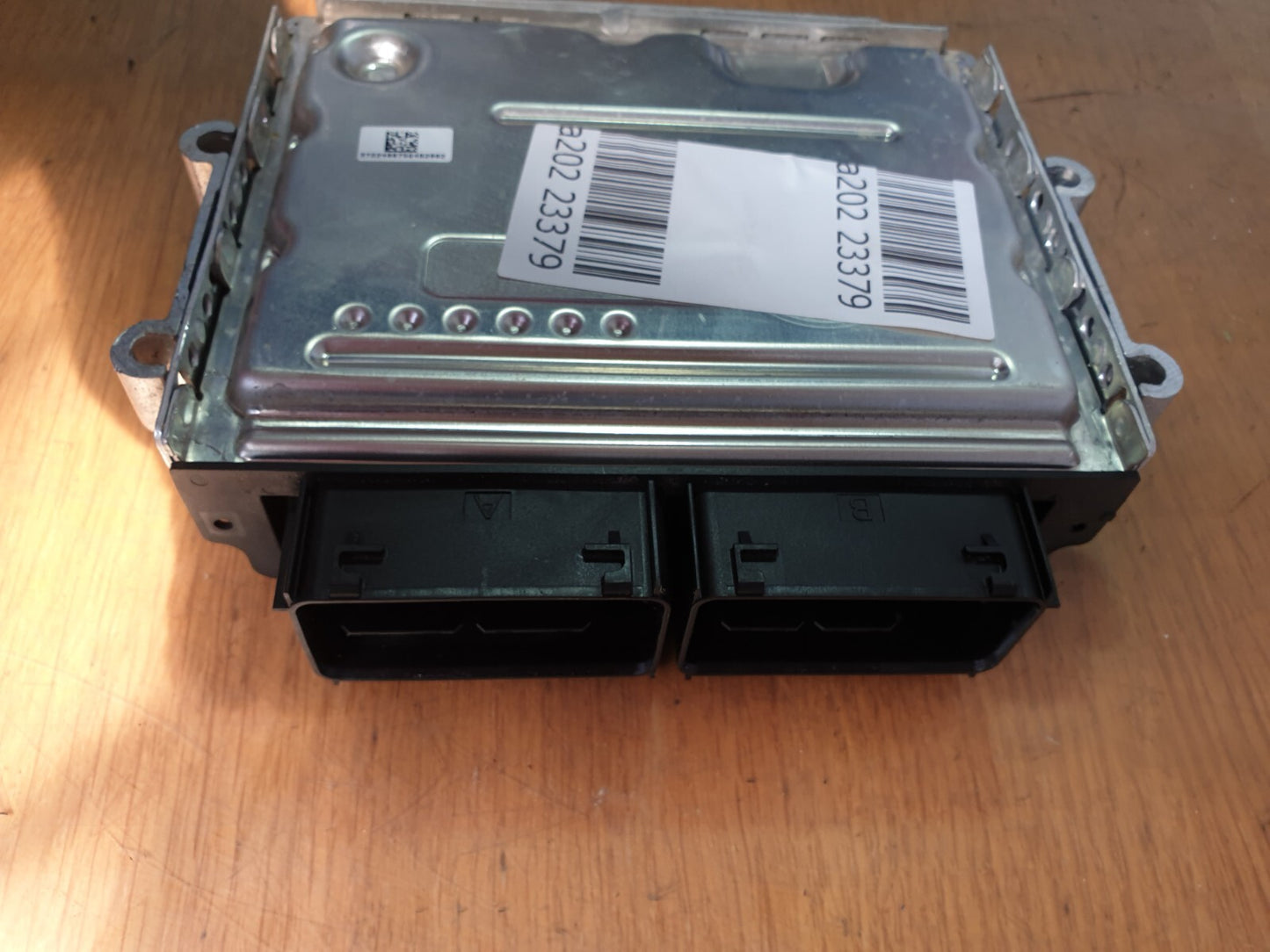 ebay-src:https://i.ebayimg.com/00/s/mtiwmfgxnjaw/z/shgaaoswi05mssy4/$_57.jpg