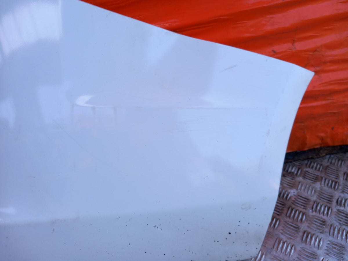 2015 Ford Tourneo Custom Rear Right Bumper Corner Frozen White Warranty A377 - Image 4