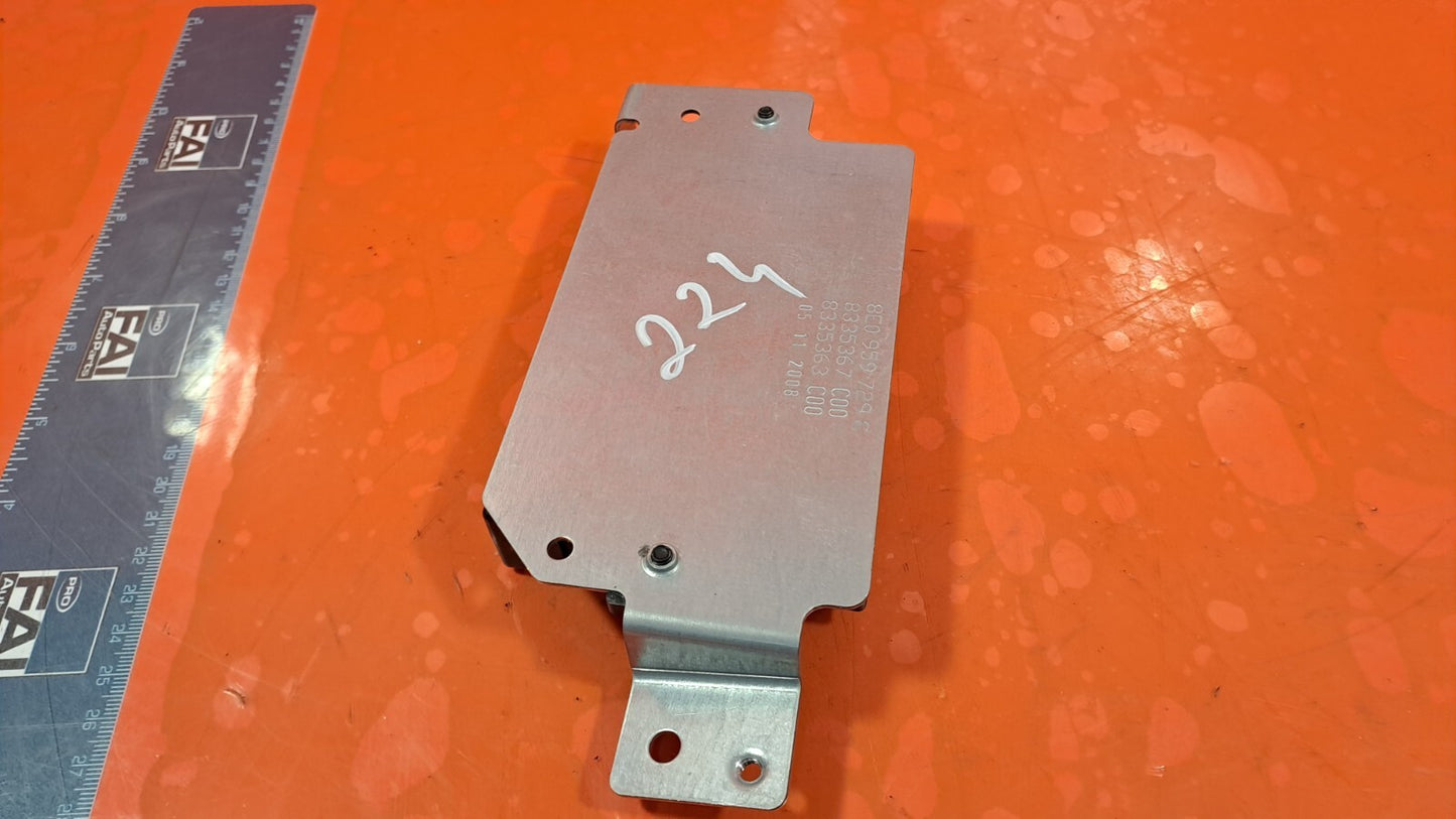 ebay-src:https://i.ebayimg.com/00/s/otawwde2mda=/z/c7iaaoswbofnj3tk/$_57.jpg