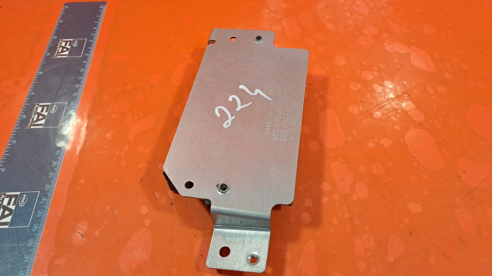 ebay-src:https://i.ebayimg.com/00/s/otawwde2mda=/z/c7iaaoswbofnj3tk/$_57.jpg