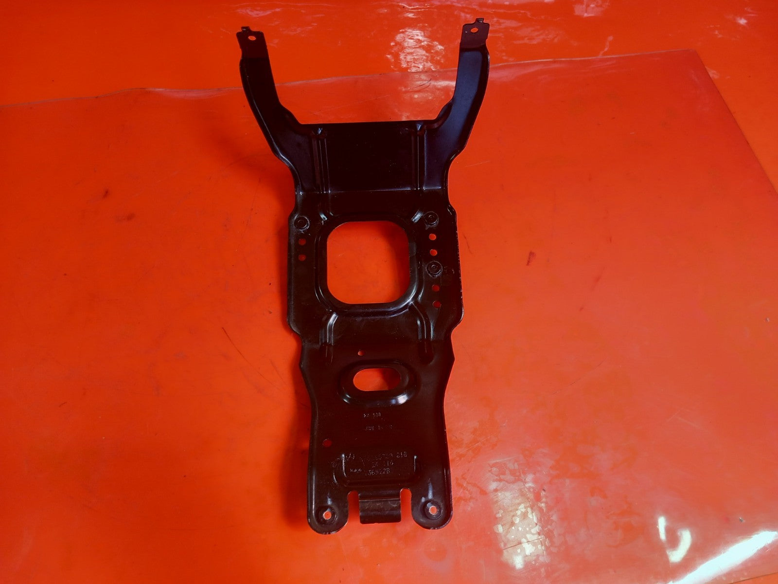 Mercedes Gle 450D AMG 3.0 Diesel 2025 Front Distance Radar Sensor Bracket A397 - Image 12