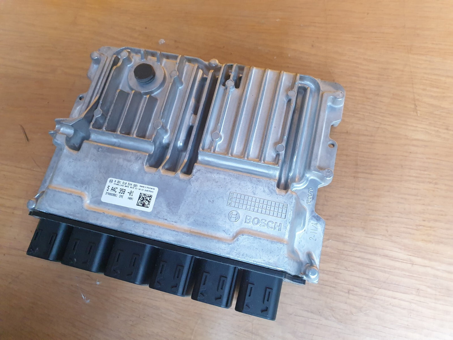 ebay-src:https://i.ebayimg.com/00/s/mtiwmfgxnjaw/z/oe8aaosw4ejmyrae/$_57.jpg