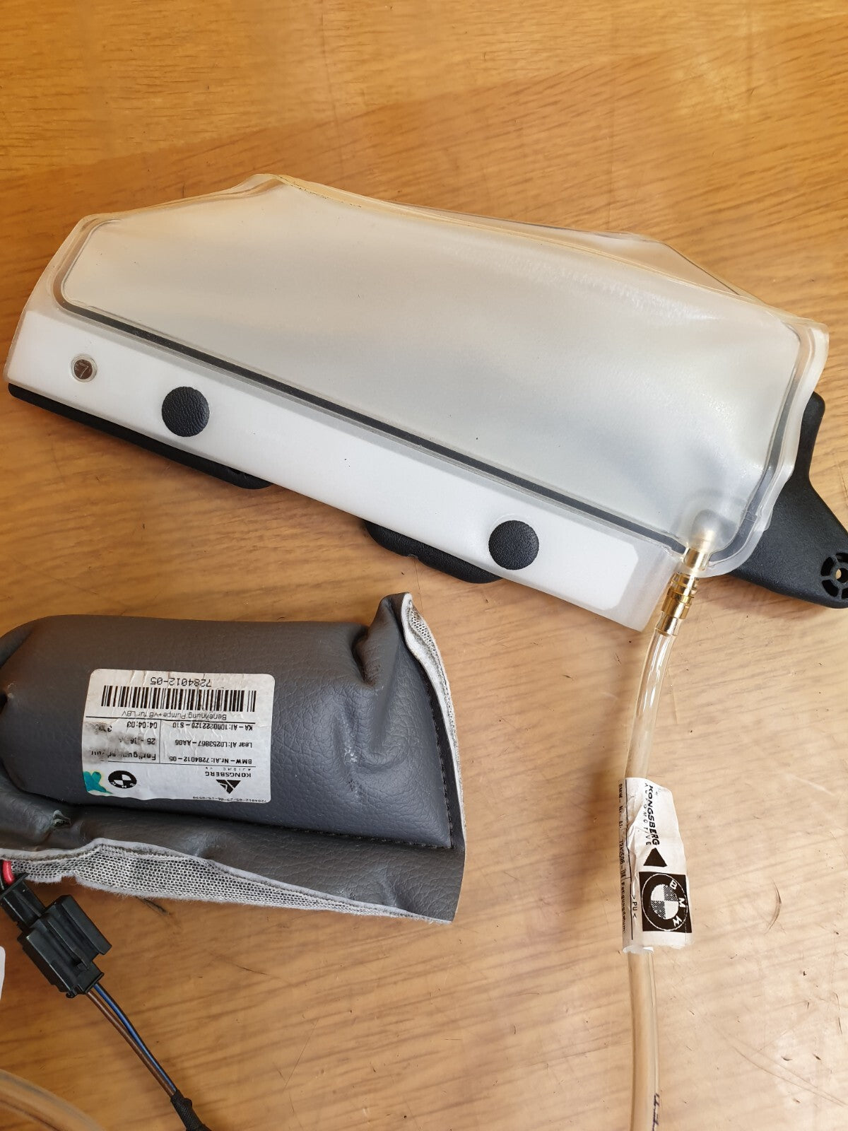 ebay-src:https://i.ebayimg.com/00/s/mtywmfgxmjaw/z/~dcaaoswngnmgcj1/$_57.jpg