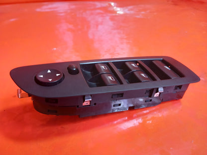 2013 BMW 1 Series E88 Right Driver Window Control Switch 9217317 Warranty A348 - Image 3