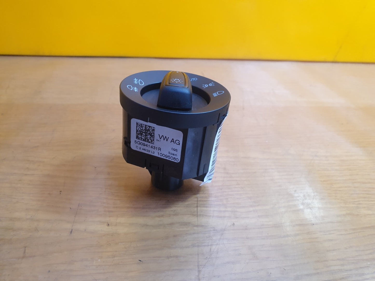 ✅SEAT ARONA FR 1.0 PETROL 2023 HEADLIGHT CONTROL SWITCH 5G0941431R Warranty A145 - Image 5