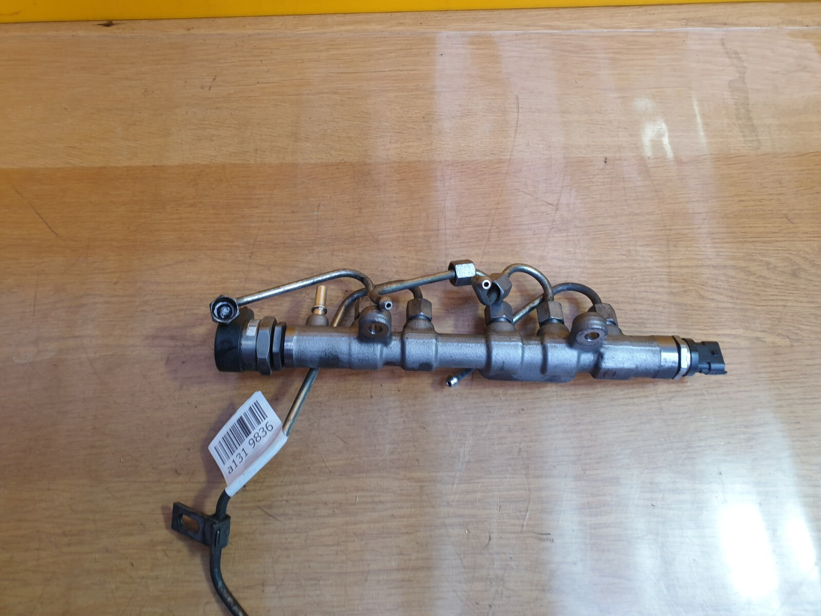 LAND ROVER 2015 DISCOVERY SPORT L550 2.0D INJECTOR RAIL G4D39D280AA A131 - Image 7