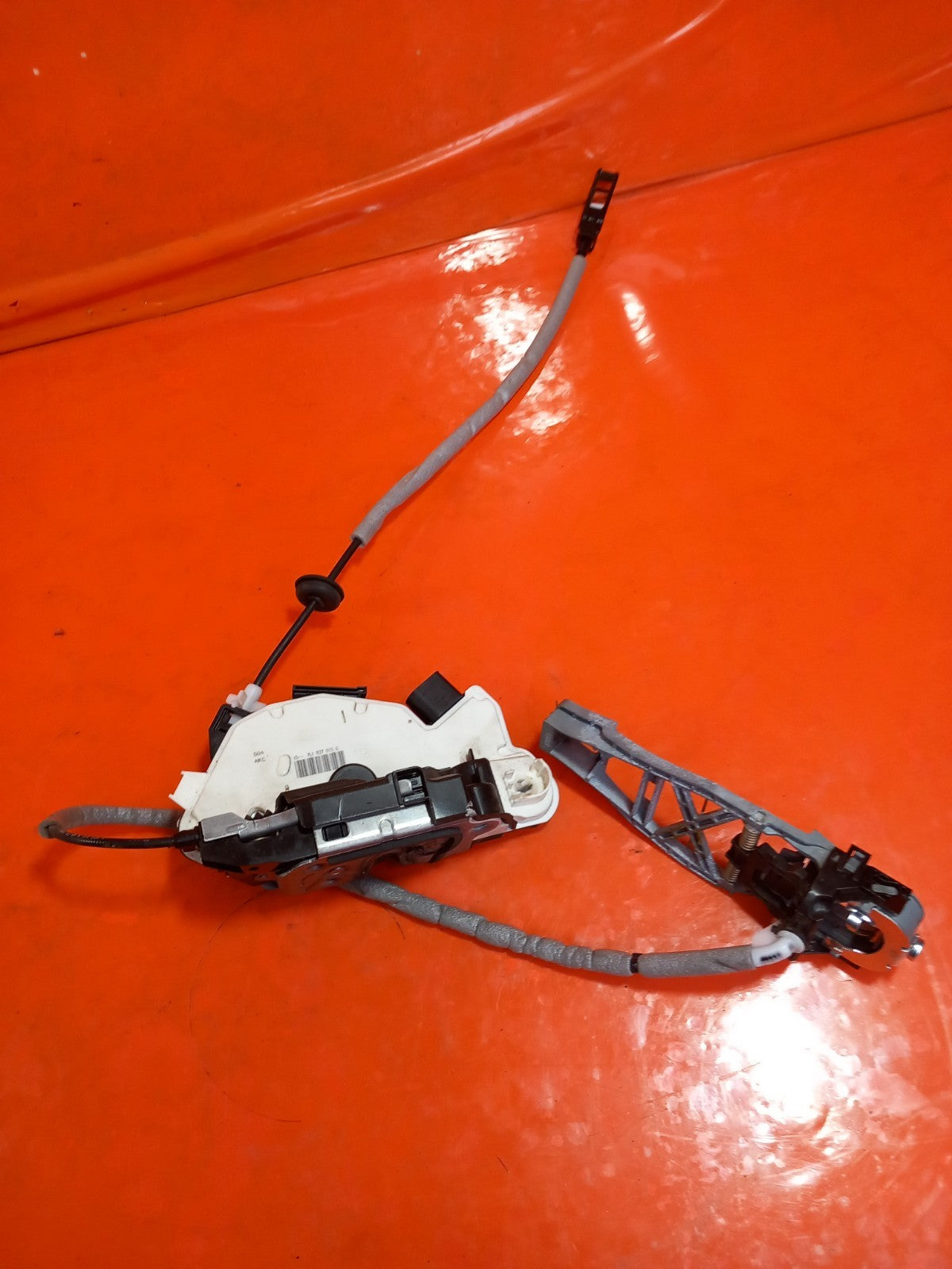 VW Transporter St-Line 2.0 Diesel 2023 Front Left Door Lock 7L1837015G A416 - Image 9