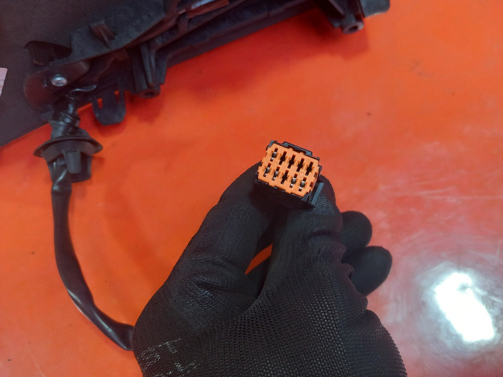 ebay-src:https://i.ebayimg.com/00/s/mtiwmfgxnjaw/z/j1gaaeswcctqdas~/$_57.jpg