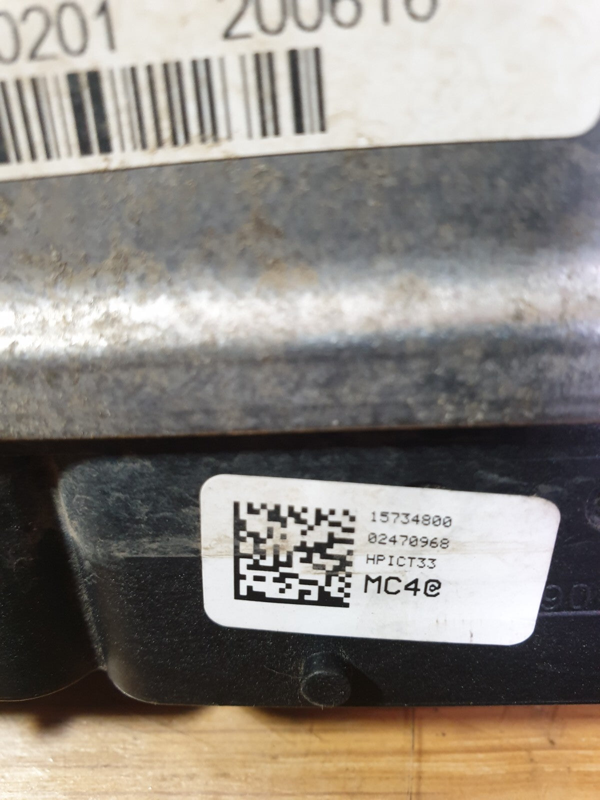 ebay-src:https://i.ebayimg.com/00/s/mtywmfgxmjaw/z/mqiaaoswdwlmkbal/$_57.jpg