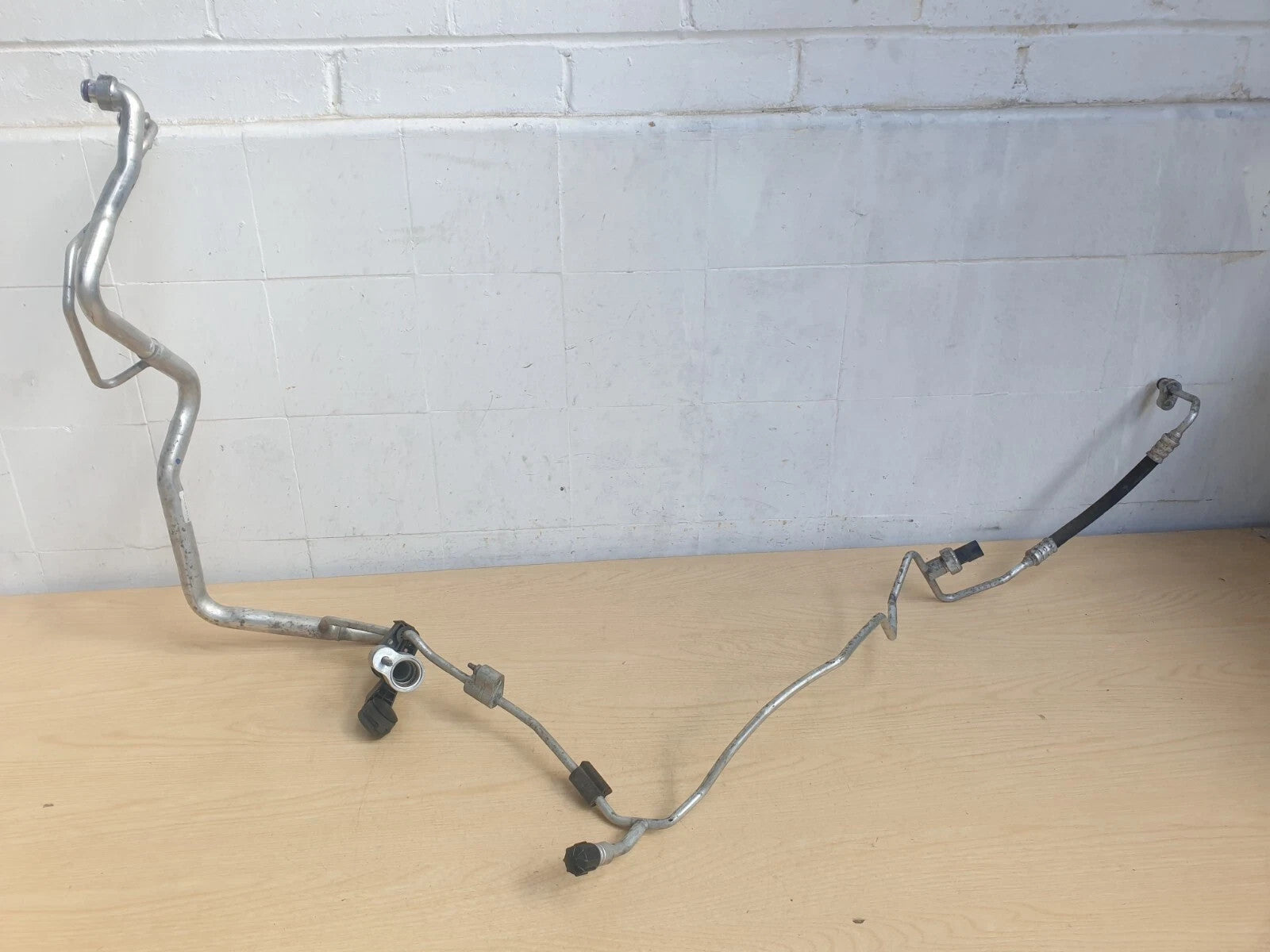 ebay-src:https://i.ebayimg.com/00/s/mtiwmfgxnjaw/z/gm8aaeswy5xp4h~g/$_57.jpg