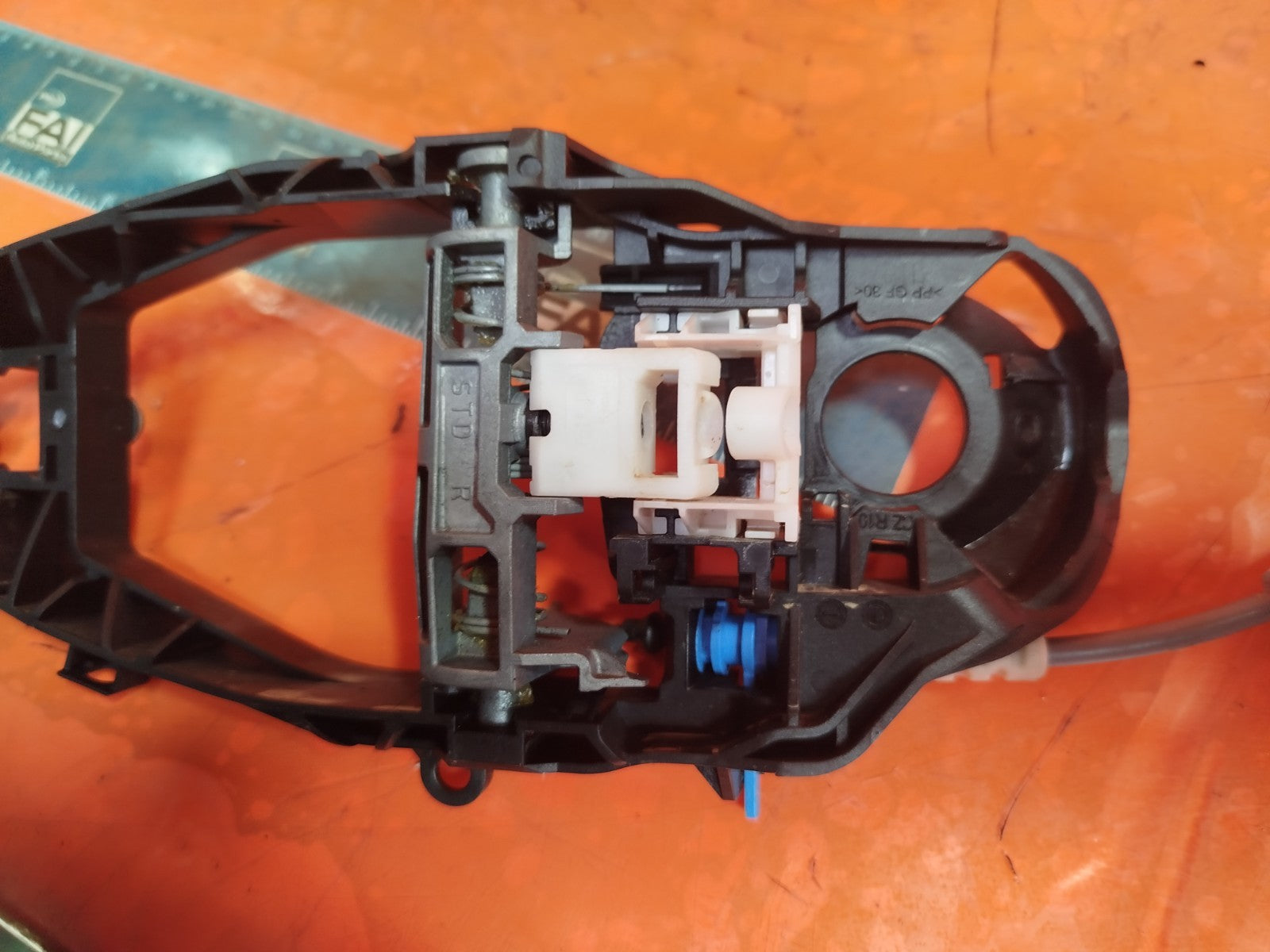 ✅2023 BMW 2 SERIES M SPORT F44 FRONT RIGHT DOOR LOCK 7956148 + WARRANTY A293 - Image 9