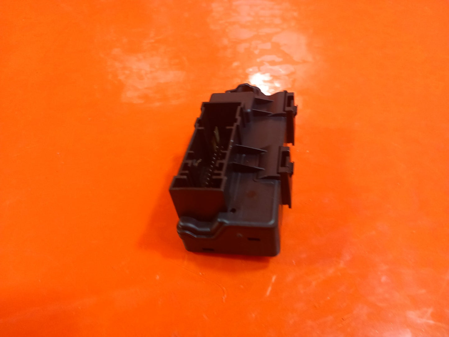 BMW F40 116D 1.5 Diesel 2021 Fuse Box Module 5A323C8 Warranty A365 - Image 11