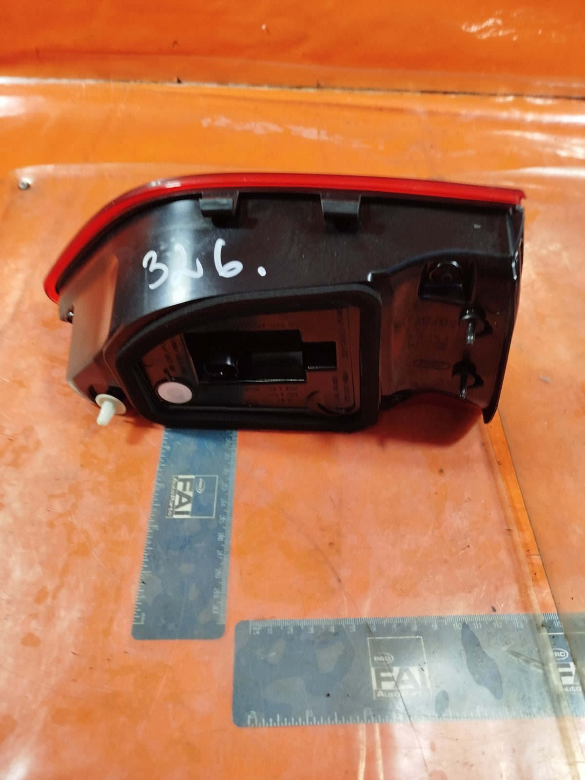 ✅FORD KUGA ST-LINE 2.5 PETROL 2025 REAR RIGHT INNER TAIL LIGHT PV4B13A602AB - Image 8