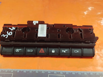 ✅2024 DACIA DUSTER JOURNEY AUTO ON OFF HAZARD CAMERA CONTROL SWITCH 283E83332R - Image 3