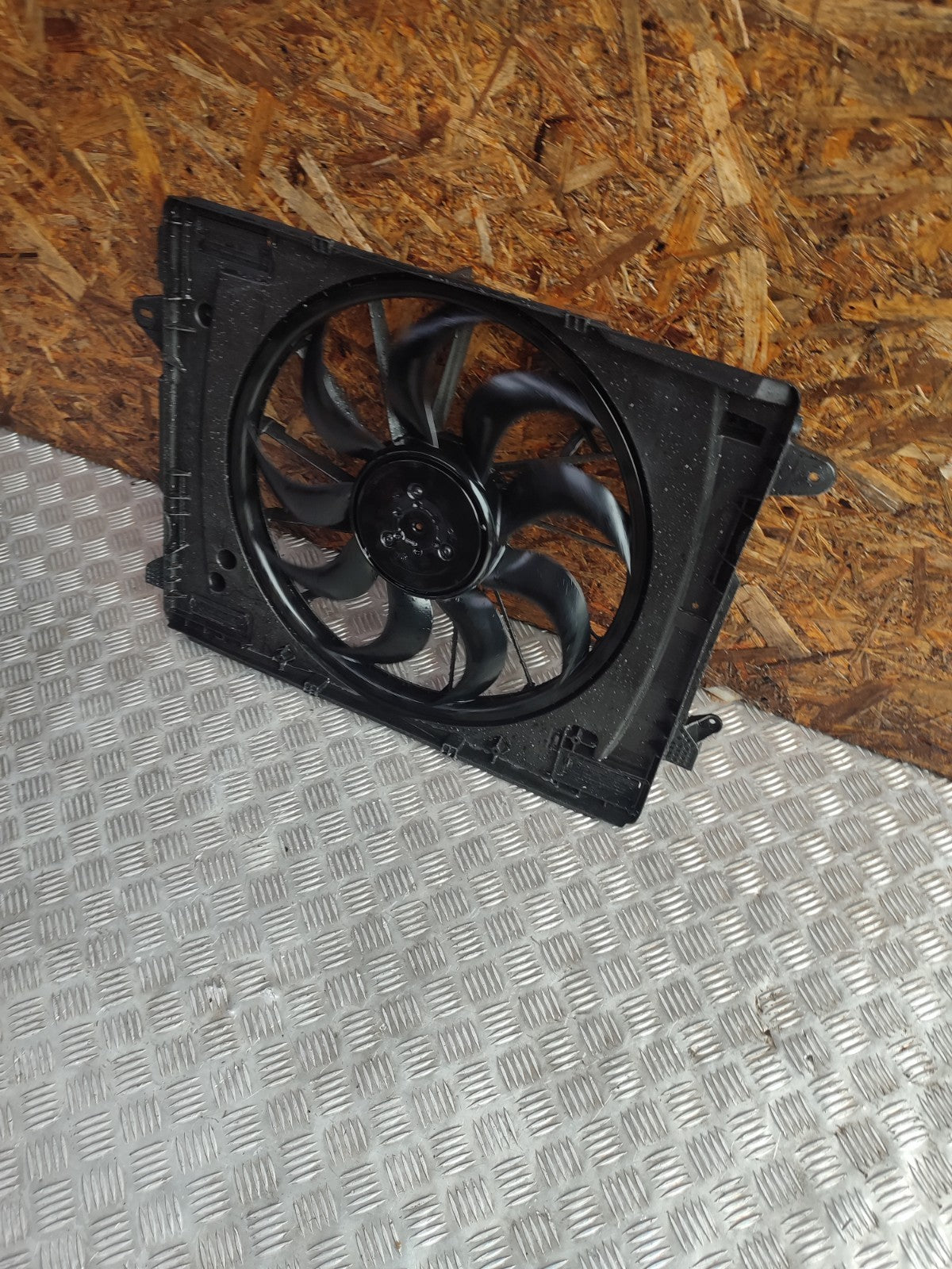 ✅2024 FORD KUGA MK3 ST-LINE RADIATOR FAN MOTOR LX61-8C607-AC + WARRANTY A302 - Image 2