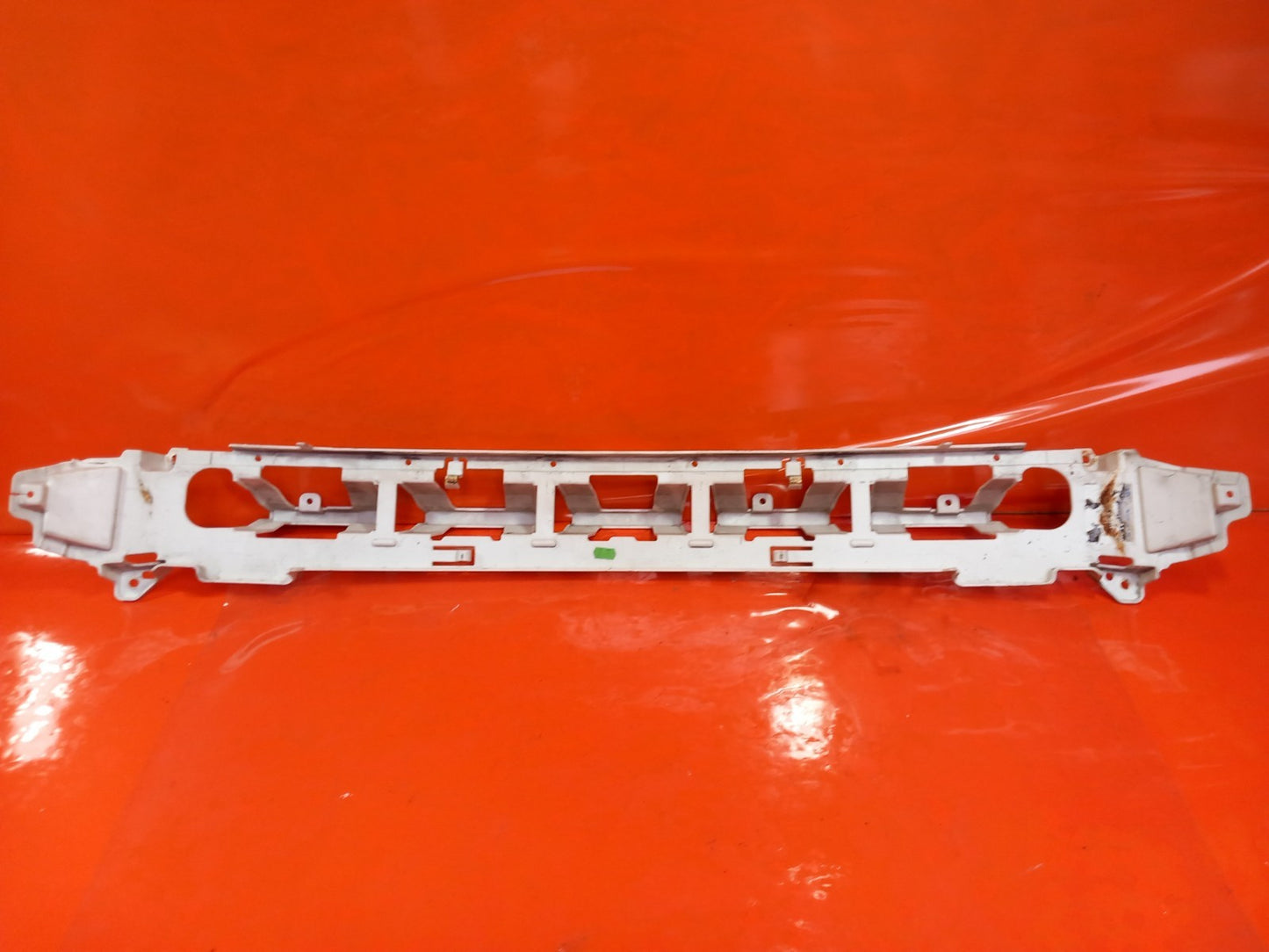 Ford Galaxy Zetec 2.0 Diesel 2019 Rear Centre Bumper Bracket EM2B17E898A A345 - Image 9