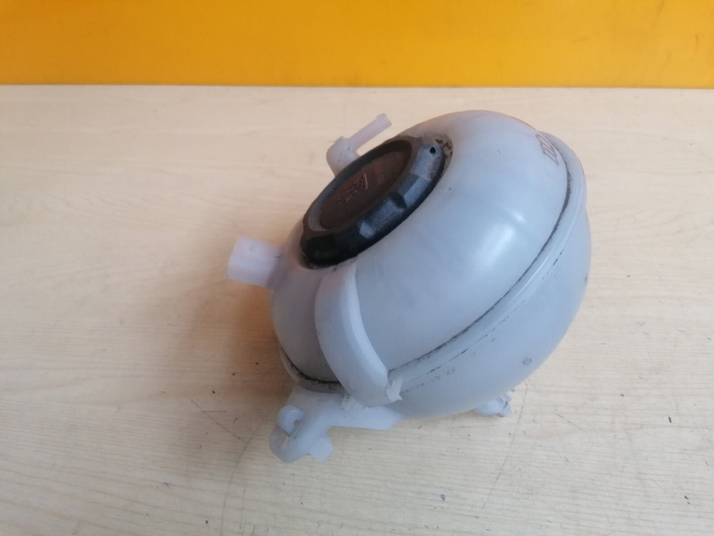 ✅2021 AUDI Q3 F3 1.5TFSI OVERFLOW EXPANSION TANK BOTTLE 5Q0121407M + WARRANTY - Image 3
