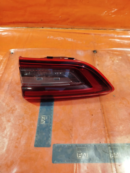 ✅FORD KUGA ST-LINE 2.5 PETROL 2025 REAR RIGHT INNER TAIL LIGHT PV4B13A602AB - Image 3