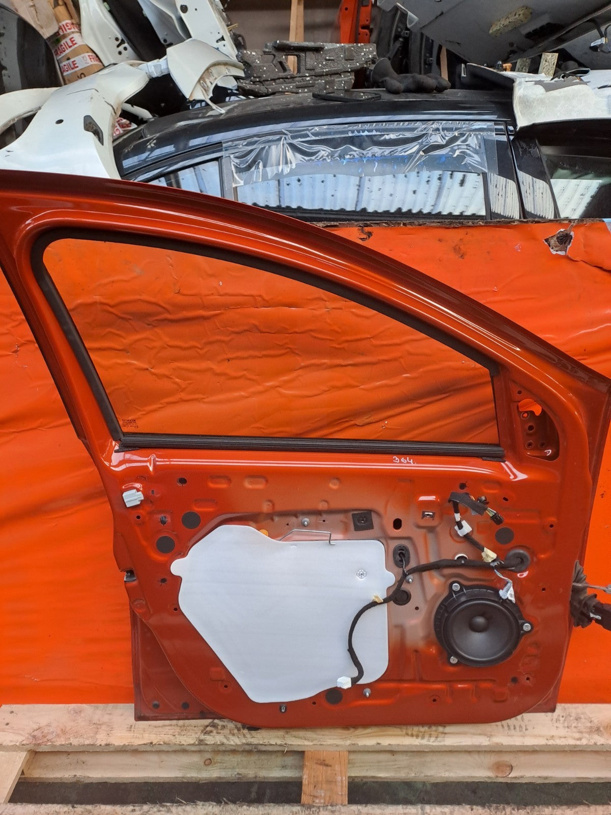 ✅2024 Dacia Duster Journey Front Left Door Orange Dent + Warranty A364 - Image 10