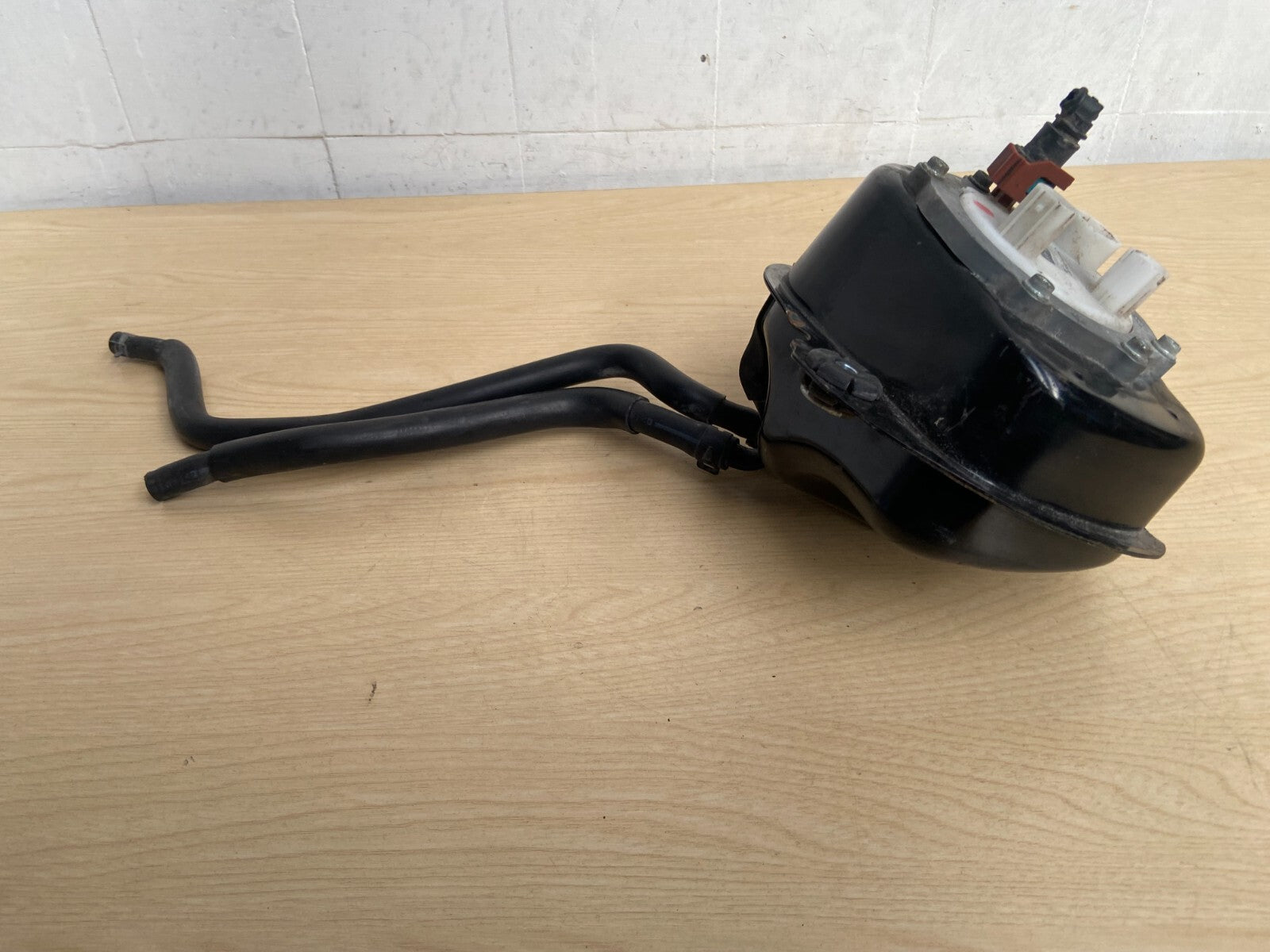 YAMAHA XVS1300C 2015 SECONDARY FUEL TANK SENDING UNIT PUMP 3D81390701 A031 - Image 7