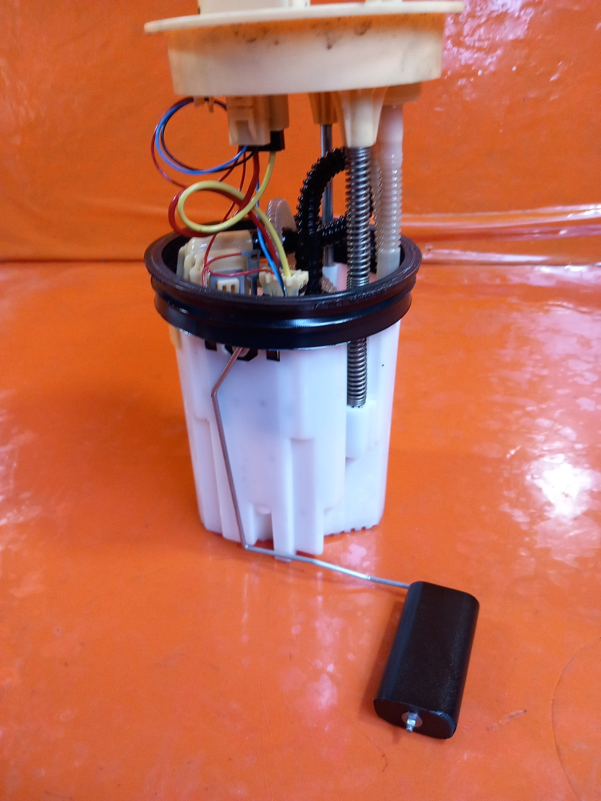 2021 VW Transporter T30 Fuel Pump Sender Unit 7E0919050K Warranty A410 - Image 5