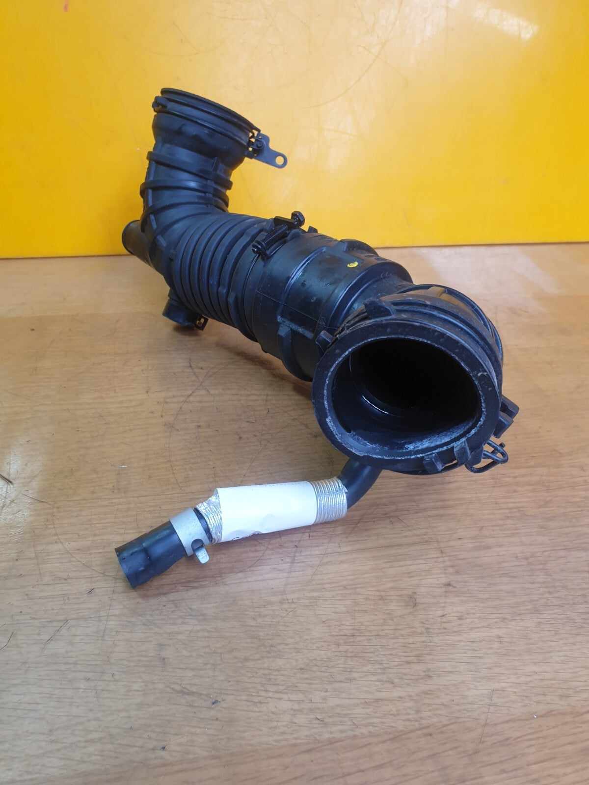 ✅HYUNDAI I20 N LINE 1.0 PETROL 2023 AIR INTAKE INLET DUCT PIPE 28139-Q0300 A199 - Image 11