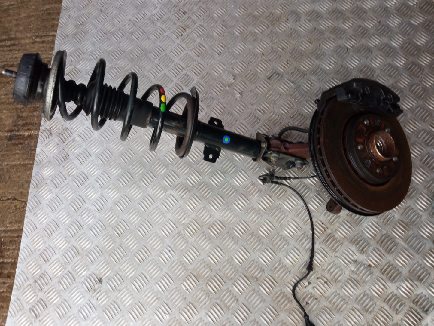 ✅Dacia Duster Journey 1.3 Petrol 2024 Front Right Suspension Leg Hub 543029903R - Image 4