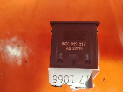 ✅SEAT ARONA FR 1.0 PETROL 2019 PASSENGER AIRBAG DEACTIVATION SWITCH 5Q0919237 - Image 8