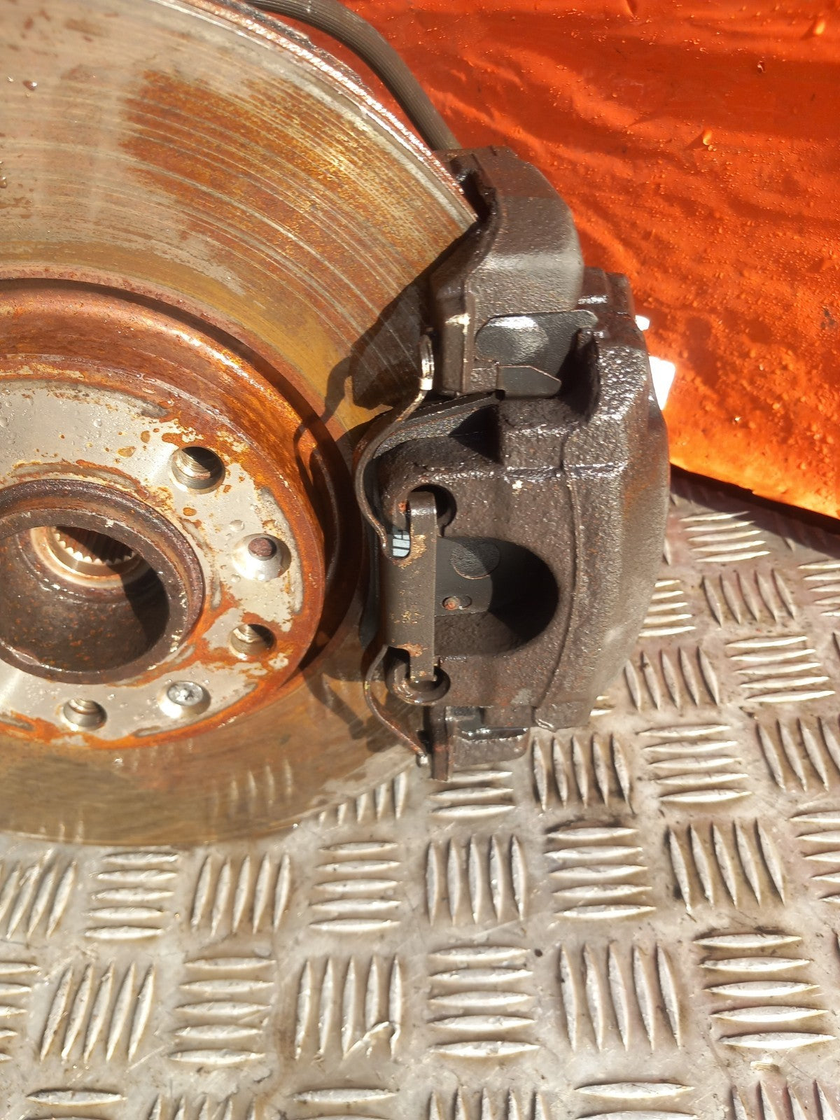 Vauxhall Combo MK4 1.5 Diesel 2020 Front Right Suspension Leg Hub Warranty A414 - Image 7