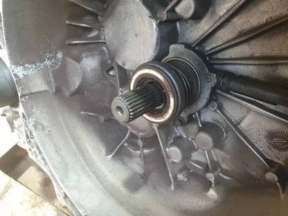 ✅LAND ROVER DISCOVERY SPORT L550 2.0 DIESEL 2016 6 SPEED MANUAL GEARBOX GK7R7002 - Image 10