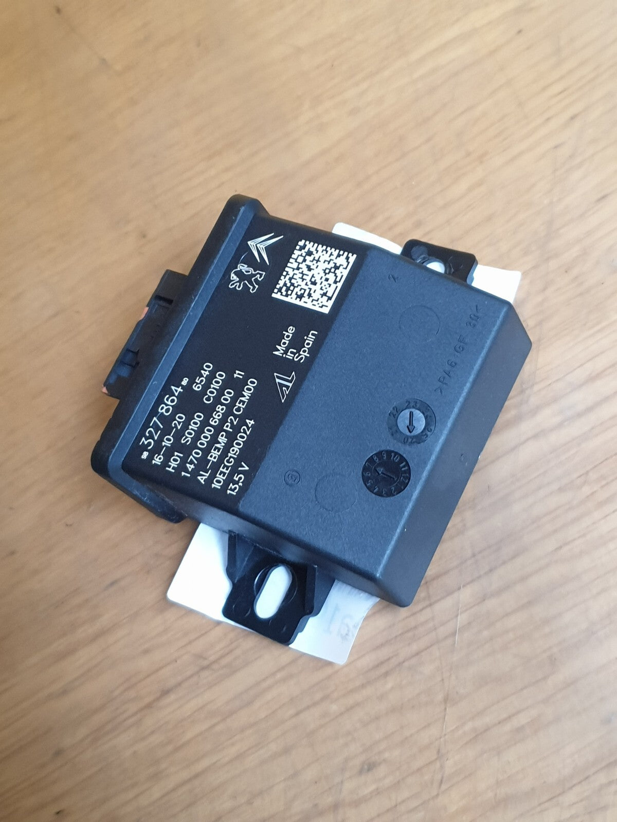 ebay-src:https://i.ebayimg.com/00/s/mtywmfgxmjaw/z/w0caaoswejbmhqvz/$_57.jpg