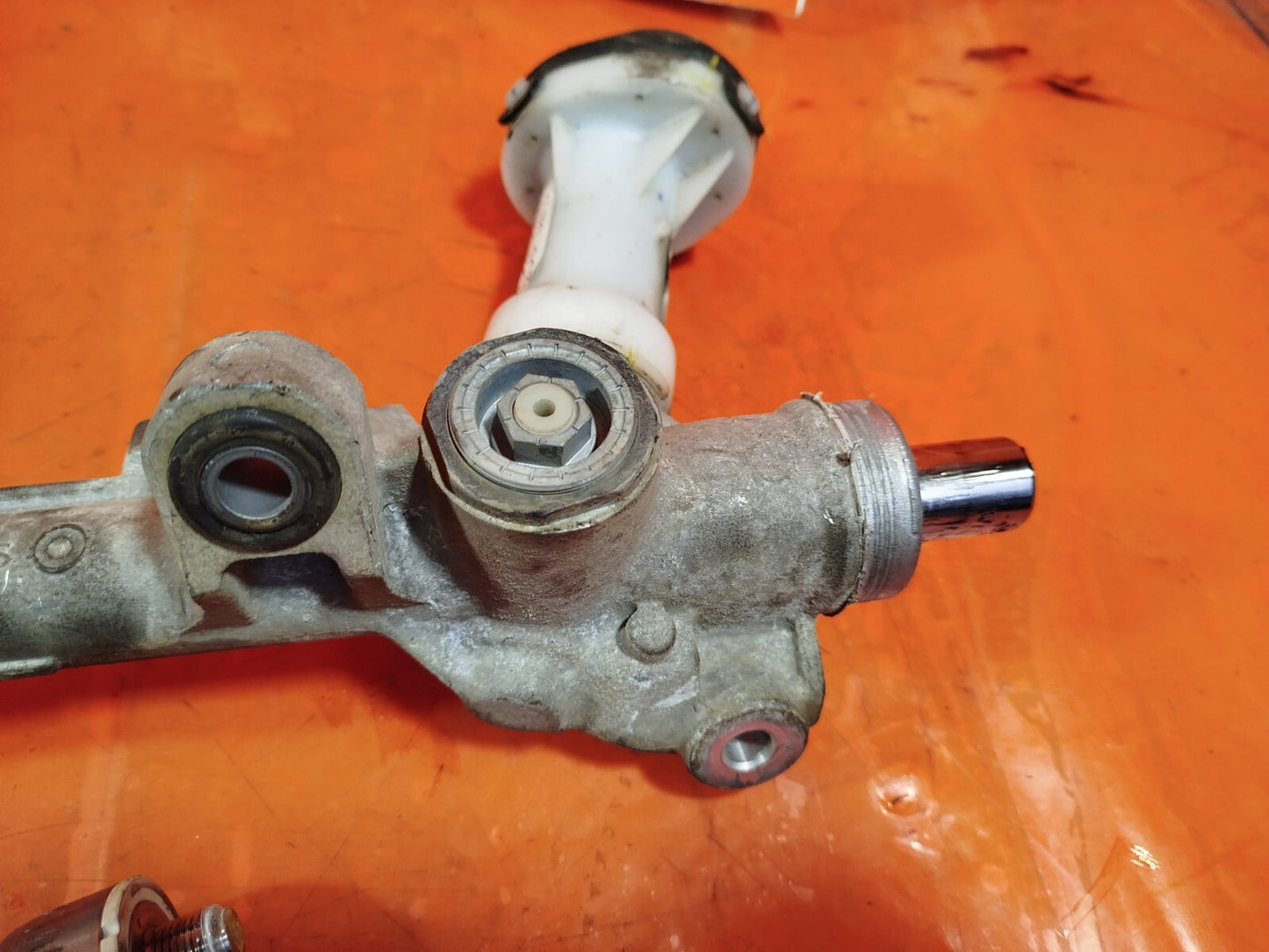 ebay-src:https://i.ebayimg.com/00/s/mtiwmfgxnjaw/z/vwaaaoswwihonqvw/$_57.jpg