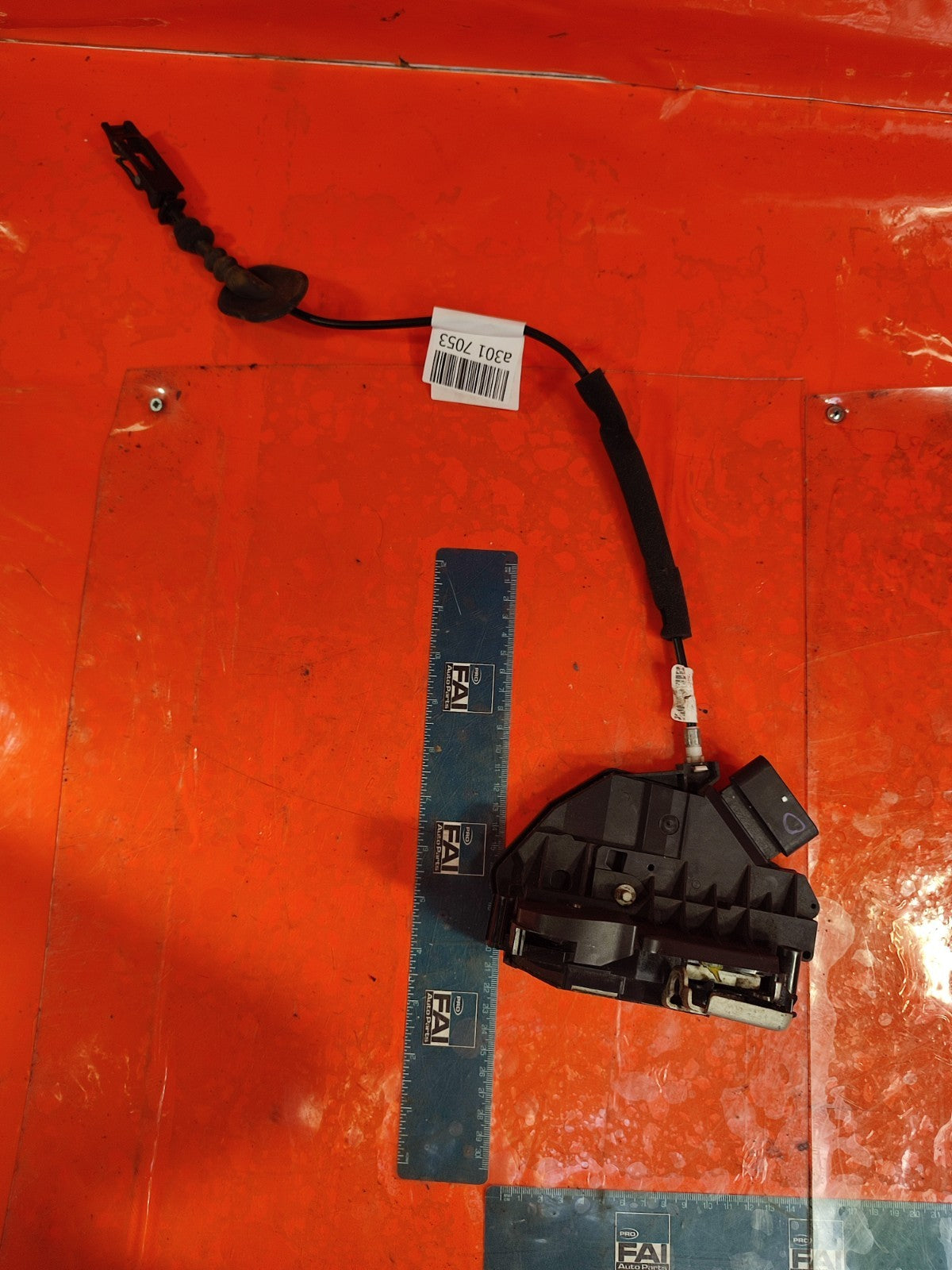 ✅FORD GALAXY ZETEC 2.0 DIESEL 2018 FRONT RIGHT DOOR LOCK EM2AU21812CD A301 - Image 2