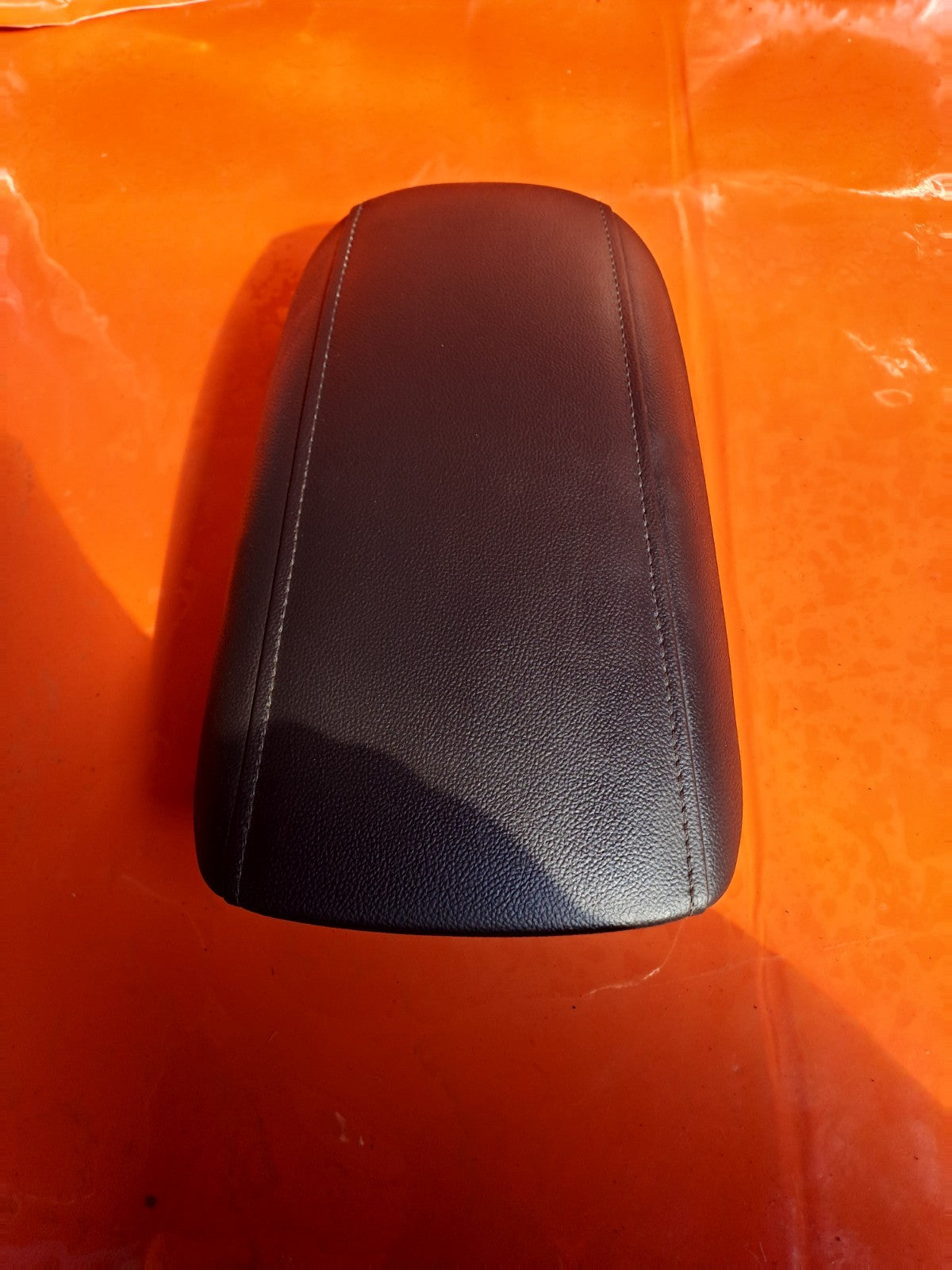 ✅2016 FORD MONDEO MK5 1.5D ARMREST CENTRE CONSOLE ES73-F045C74-AG +WARRANTY A292 - Image 1