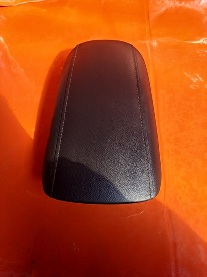 ✅2016 FORD MONDEO MK5 1.5D ARMREST CENTRE CONSOLE ES73-F045C74-AG +WARRANTY A292 - Image 1