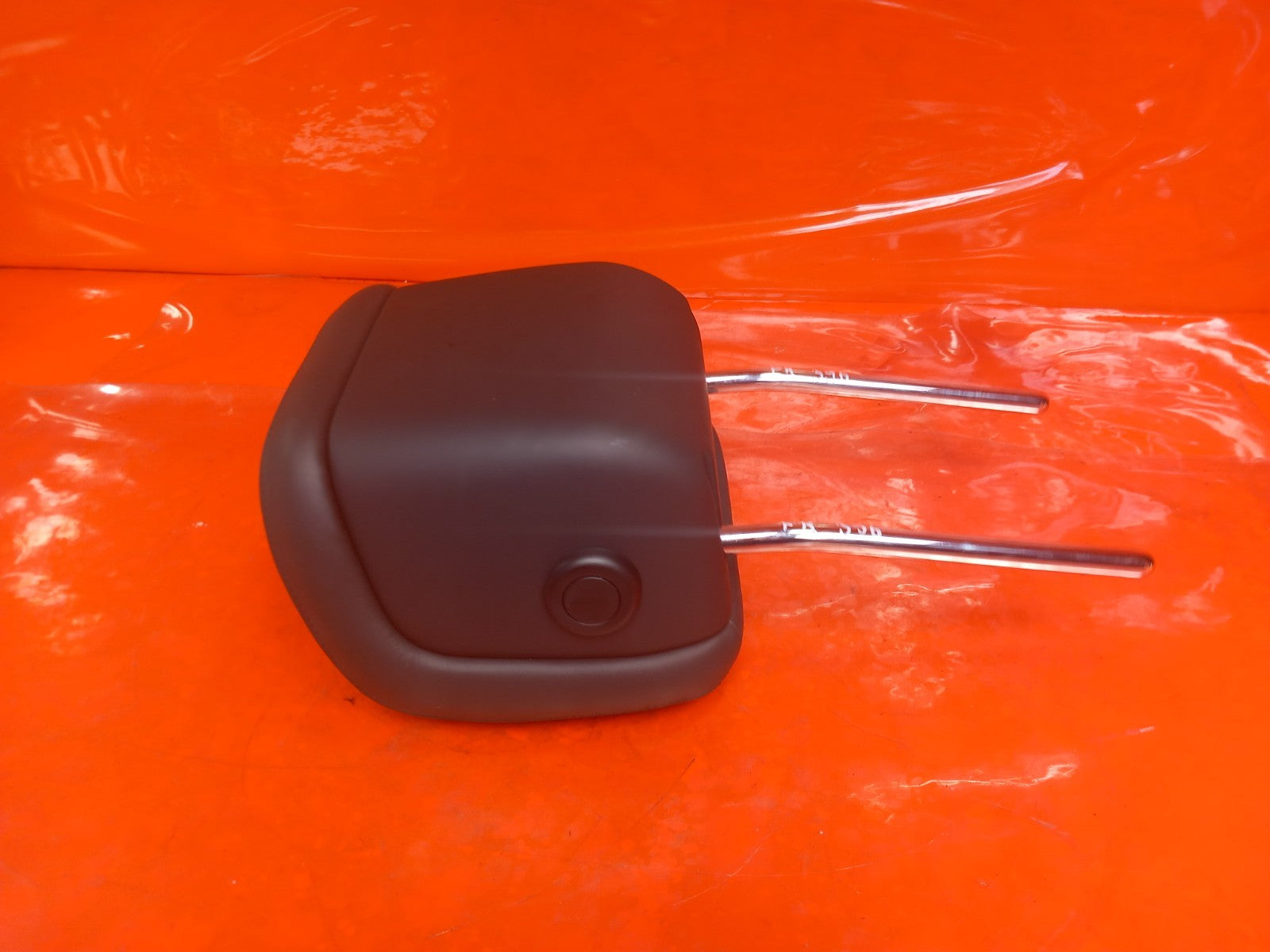 ebay-src:https://i.ebayimg.com/00/s/mtiwmfgxnjaw/z/fq4aaeswk8pqotte/$_57.jpg