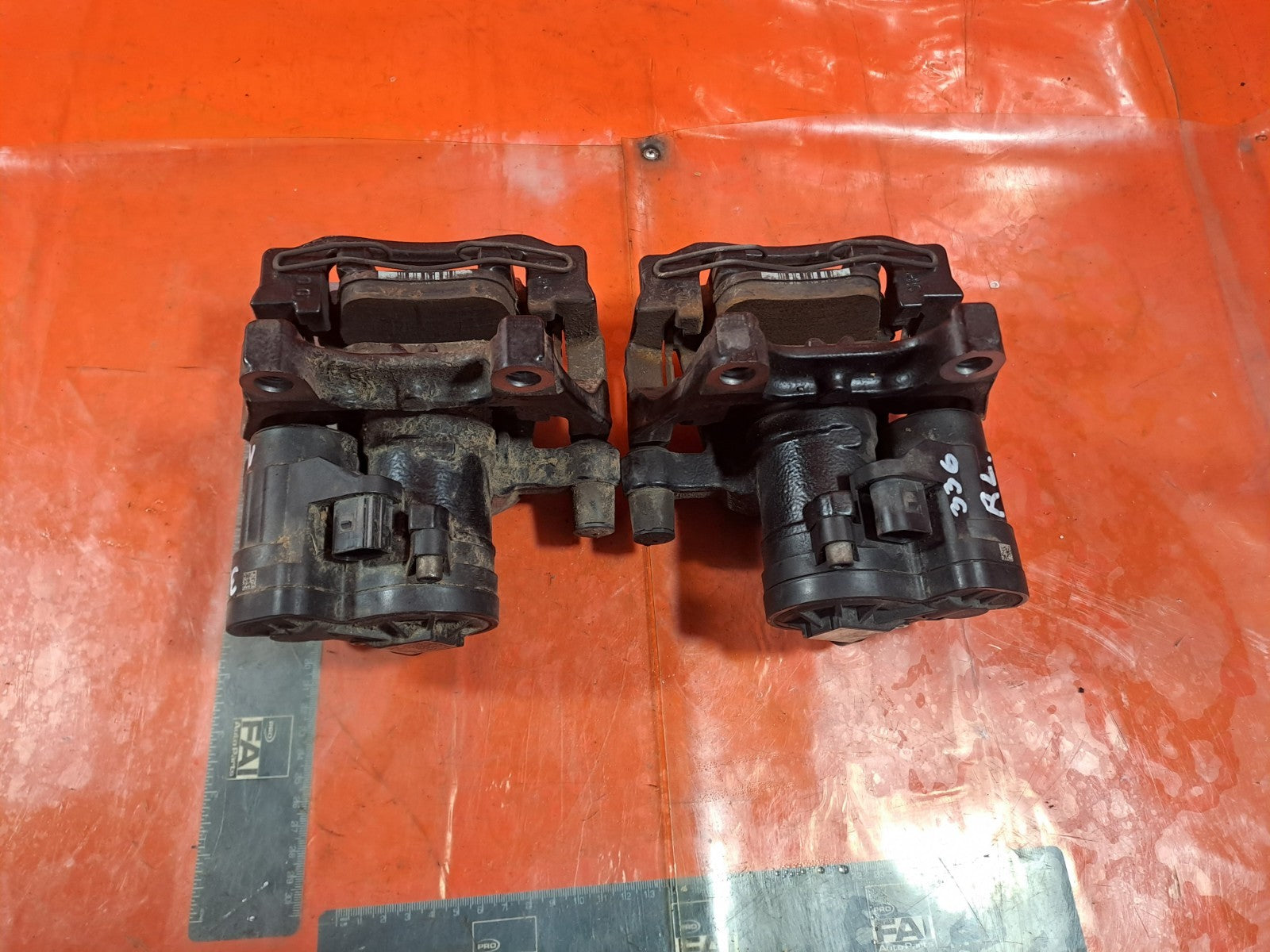 ✅CUPRA FORMENTOR 2.0 PETROL 2023 REAR BRAKE CALIPERS PAIR 5WA615405AE 5WA615406 - Image 2