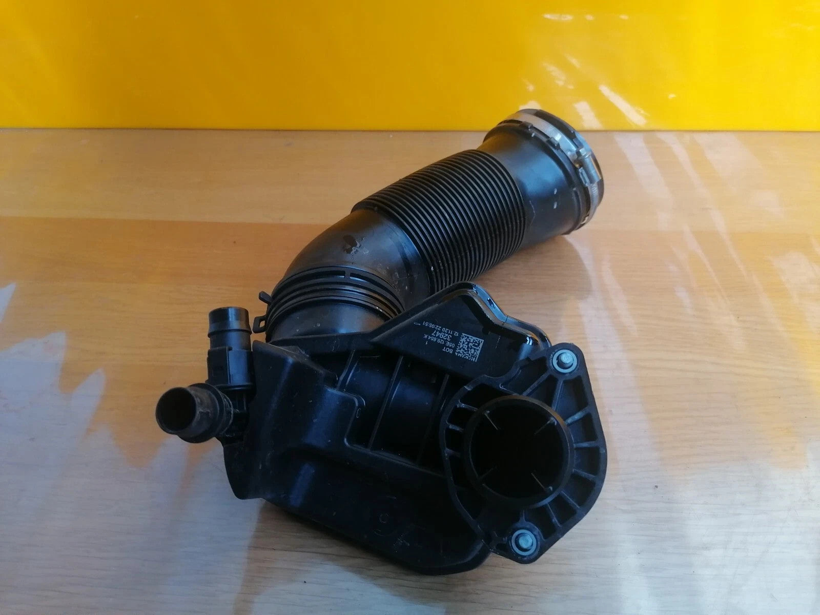 ebay-src:https://i.ebayimg.com/00/s/mtiwmfgxnjaw/z/c94aaesw-dnqdedi/$_57.jpg