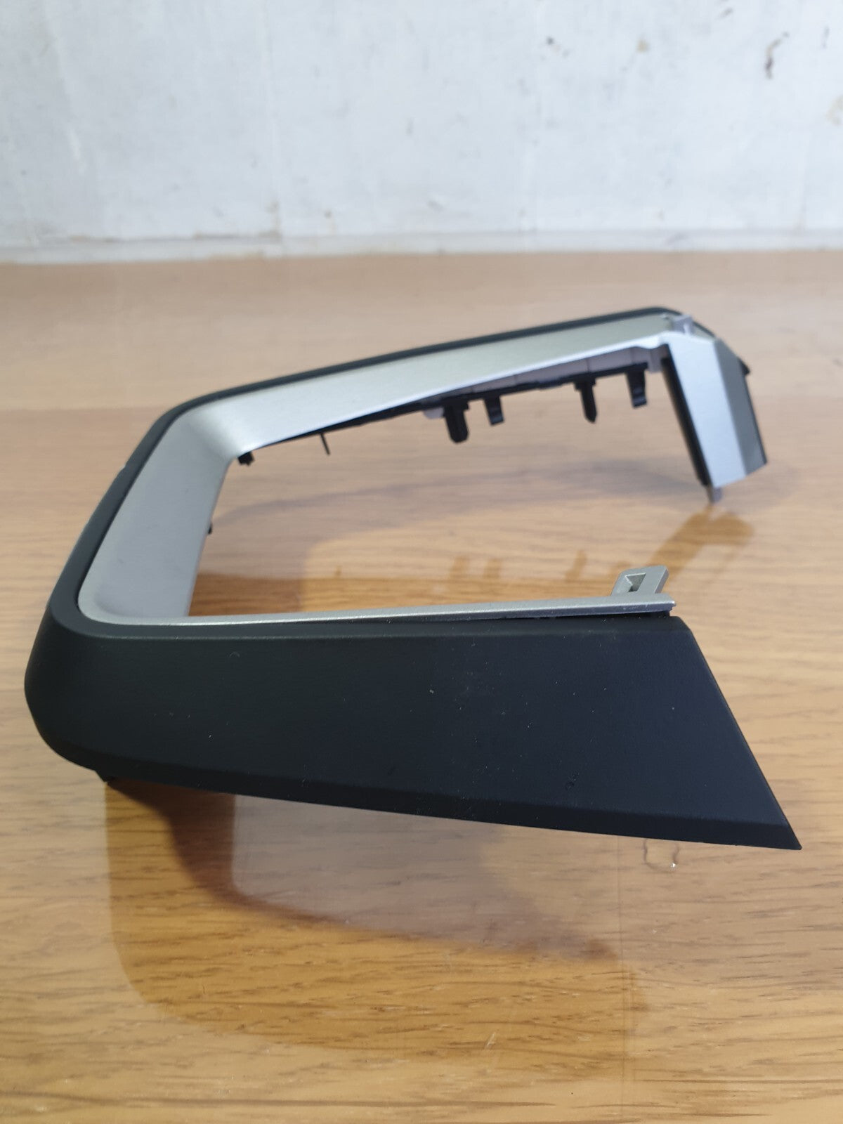✅AUDI A1 SPORT 1.0 PETROL 2020 DASHBOARD AIR VENT RIGHT SURROUND TRIM 82C857237 - Image 7