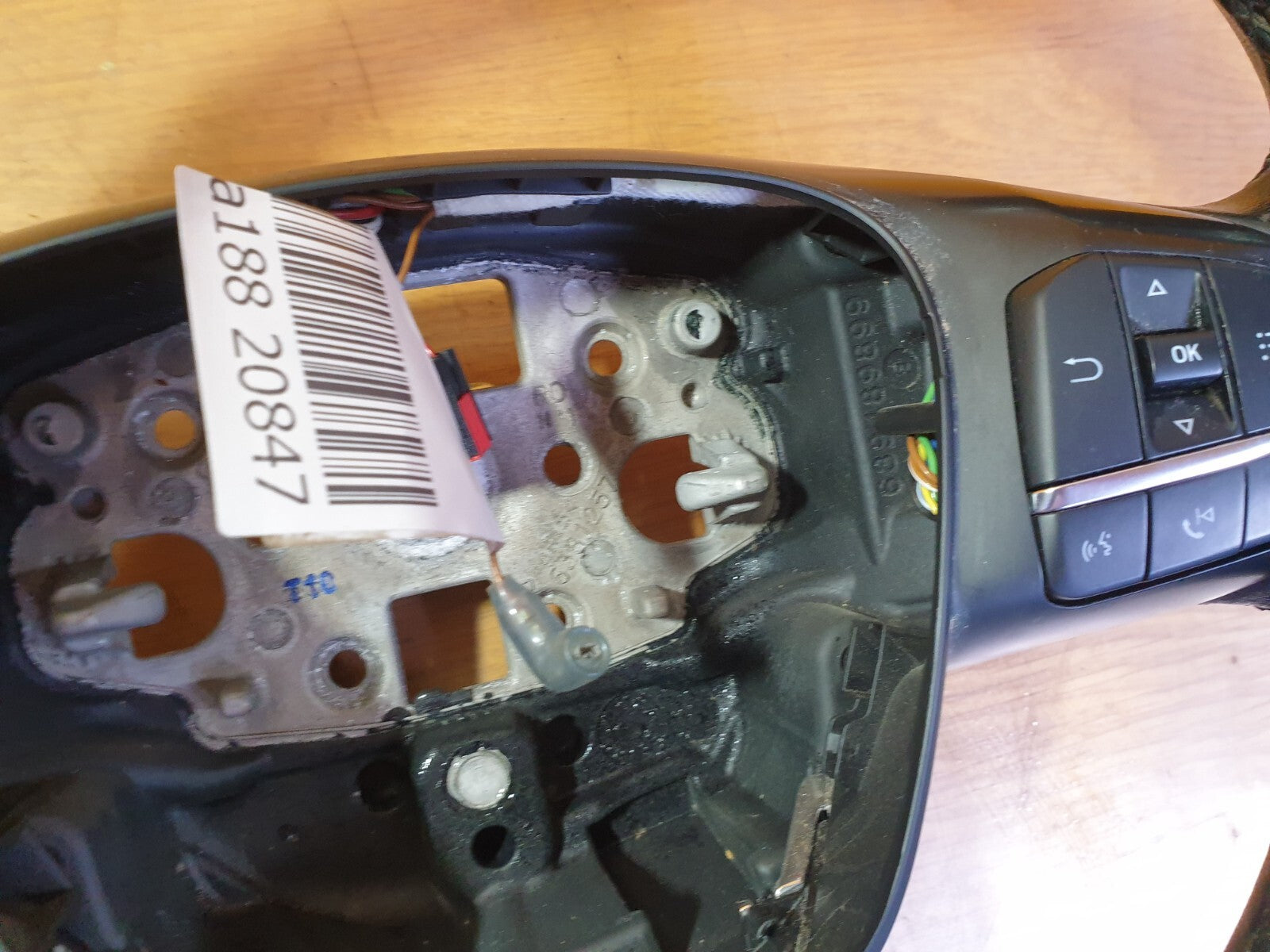 Ford Transit Custom 2018 MULTI FUNCTION STEERING WHEEL JK21-3500-GA3Z Warranty - Image 8