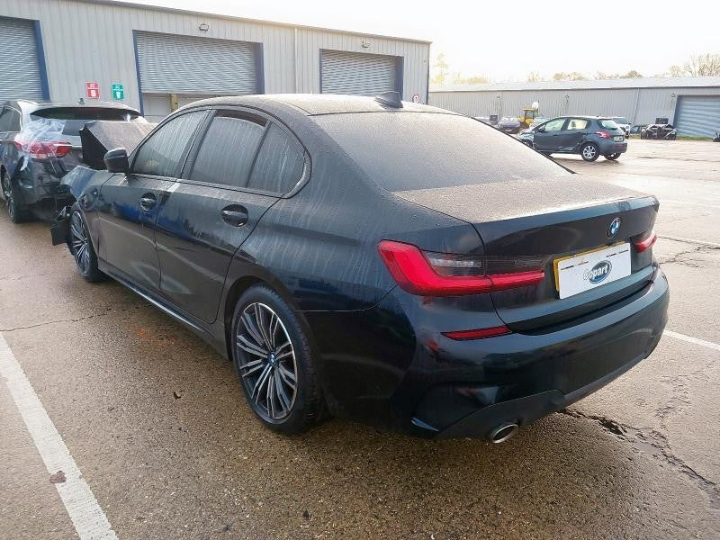 ✅BMW G20 320I M SPORT 2.0 PETROL 2021 BREAKING PRICE PER WHEEL NUT ONLY BLACK - Image 1