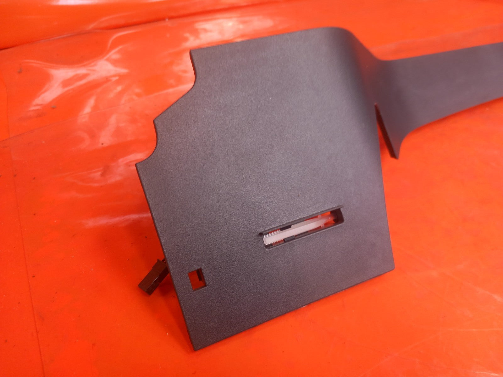 Land Rover Defender L663 3.0 Diesel 2025 Right Side Dashboard Trim L8B204326CDW  - Image 5