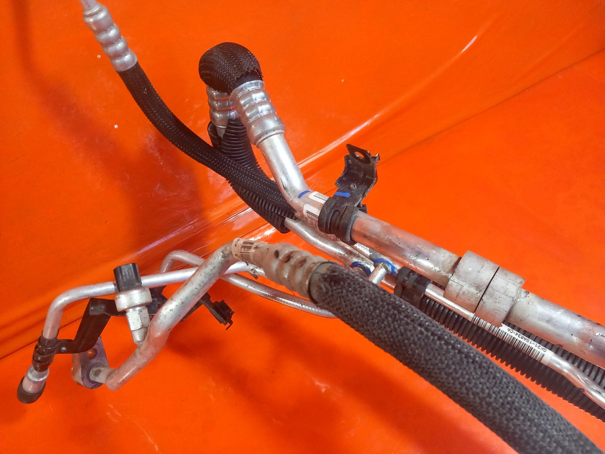 2016 Ford Transit Custom A/C Air Conditioning Pipe Hose GK21-19A834-CA A409 - Image 9