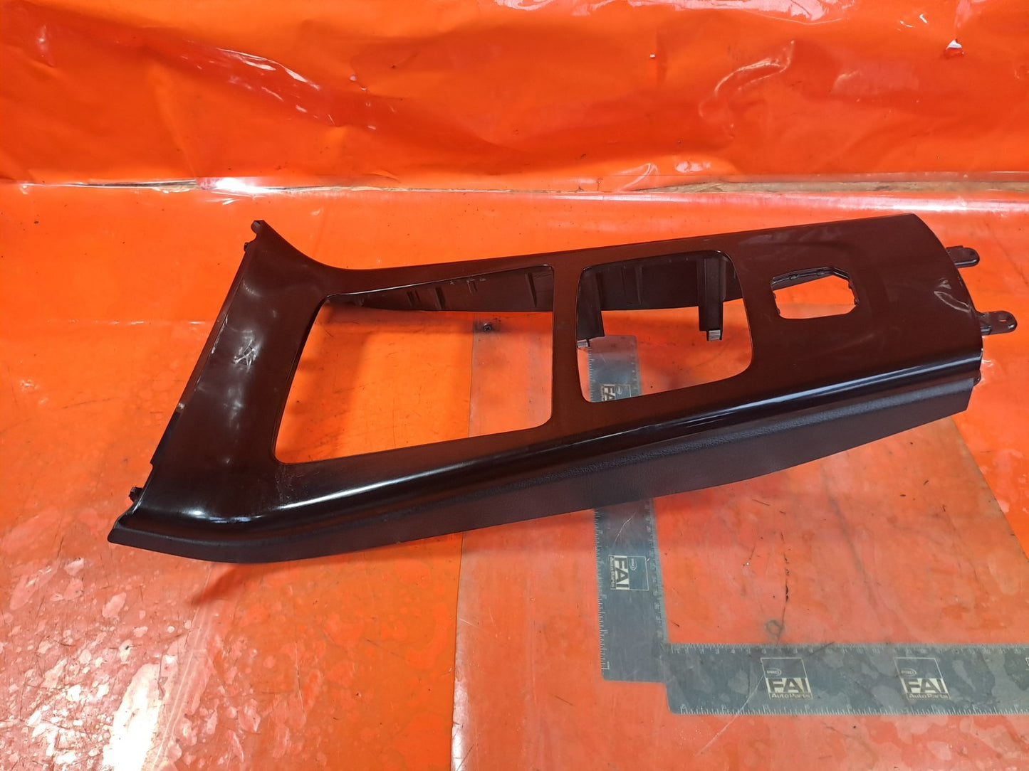 ebay-src:https://i.ebayimg.com/00/s/mtiwmfgxnjaw/z/ryeaaeswwdzpos6t/$_57.jpg