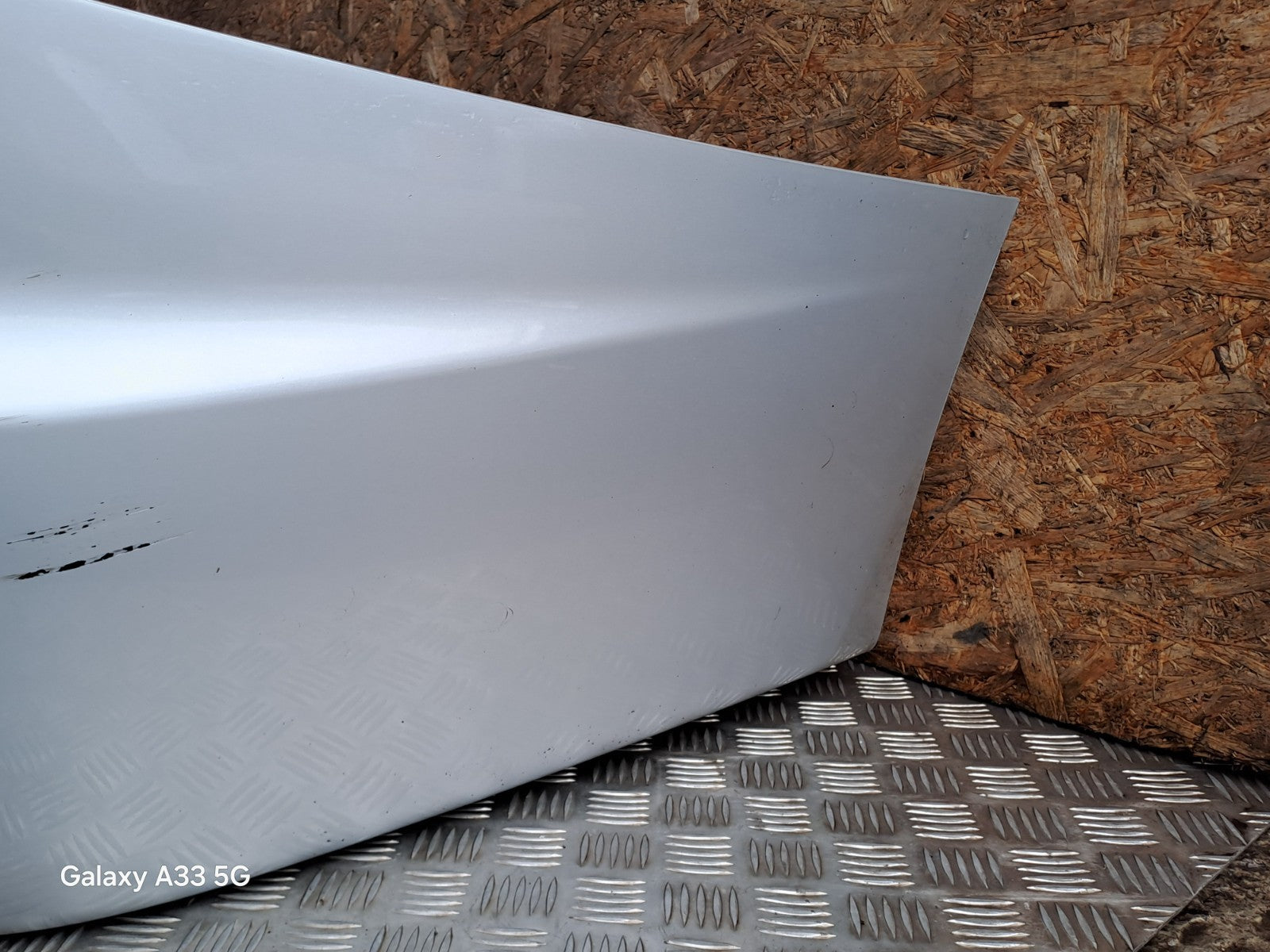 ✅2017 SSANGYONG RODIUS TURISMO REAR BUMPER BARE SILVER Dent A286 - Image 7