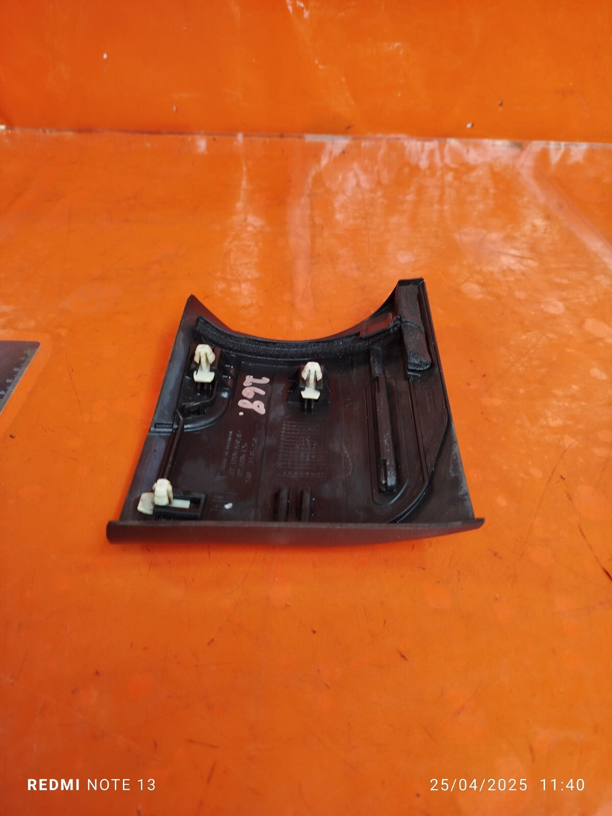 ✅Porsche Cayenne V6 2010 3.6 Petrol Front Right Lower Wing Trim 7L5854960 A268 - Image 9
